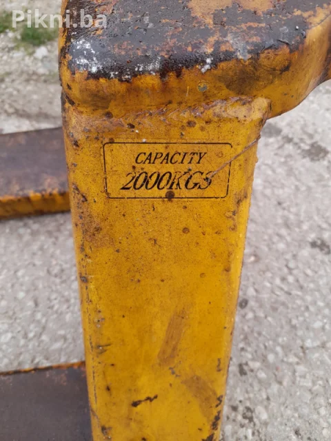 Viljuške / Ruke Paletara - Nosivost 2000 KG (2 Tone) | Idealno za 7