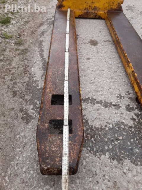 Viljuške / Ruke Paletara - Nosivost 2000 KG (2 Tone) | Idealno za 3
