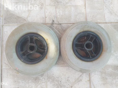 Točkovi gume sa felgom 260/165x60 2 komada 7