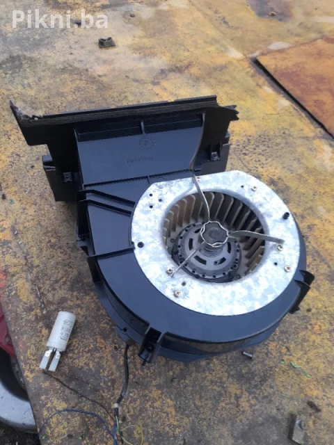 PROFESIONALNA TURBINA / CENTRIFUGALNI VENTILATOR 220V 9