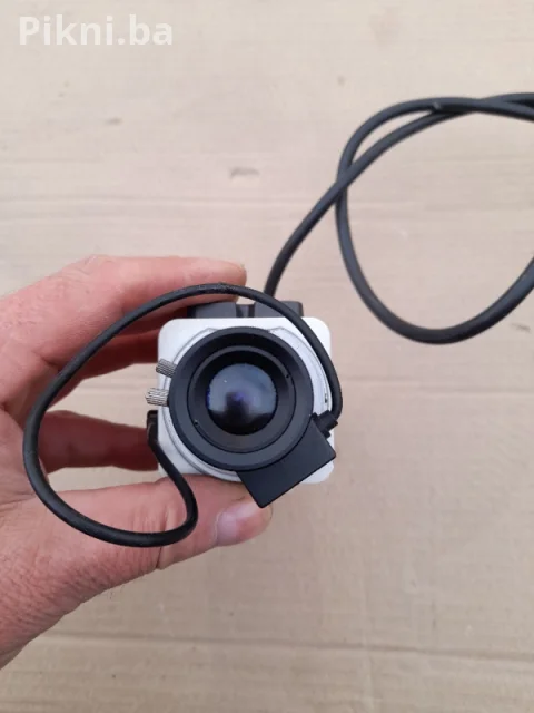 Vanjska kamera JVC kamere čitaj pod detaljno 7