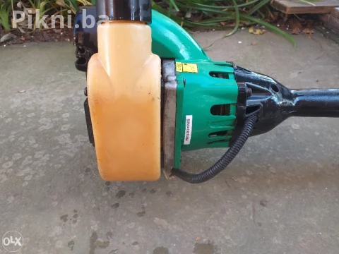 Trimer na benzin CMI Germany ima video pod detaljno 10