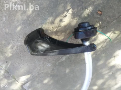 Trimer na benzin CMI Germany ima video pod detaljno 5