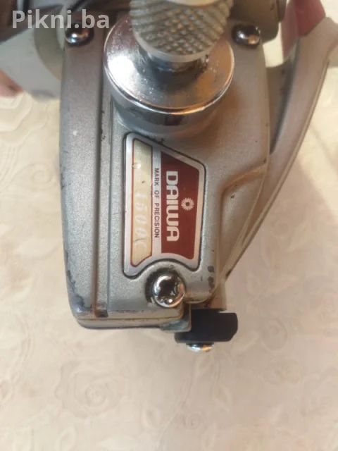 DAIWA 5000C Mašinica za Ribolov - Puknut Nosač ( Za dijelove/popravak ) 6