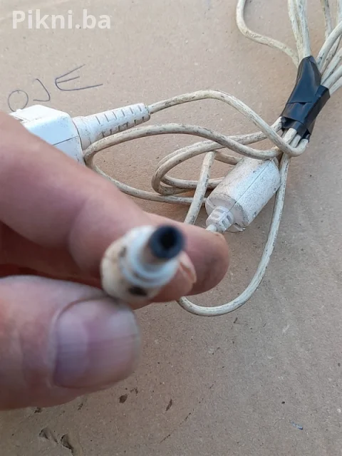 OGLAS ZA PRODAJU: ORIGINAL DELTA ADAPTER 20V DC / 2A (40W) PUNJAČ 3
