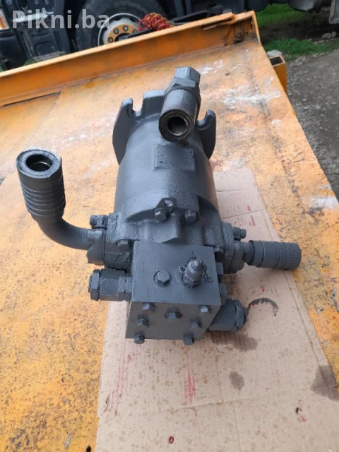 Hidromotor BREVINI hidro motor pumpa bager buldožer utovarivac 11