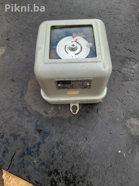 ISKRA Uklopni Sat Tarični/Tjedni Prekidač TKM 5 12 VINTAGE KV 4