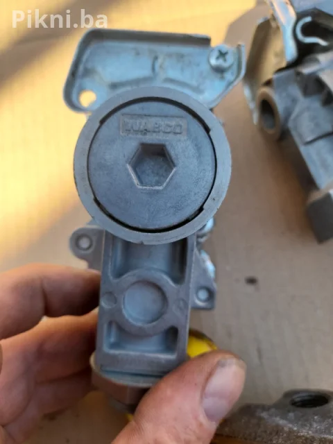 4 Kompleta Brzih Spojki za Zrak (Traktor Kamion/Prikolica) kočnice 5