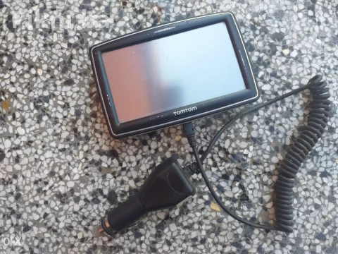 TOMTOM Navigacija (Ispravna) Široki Ekran POVOLJNO! 7