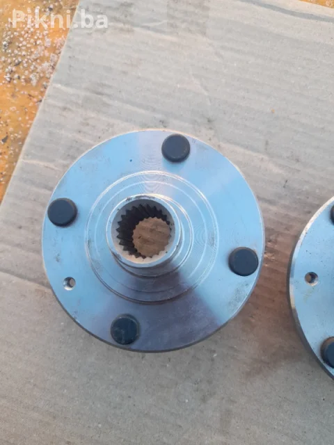 HITNO! Glavčine (Ležajevi) Prednjeg Točka GSP 9423002 FORD Fiesta 6