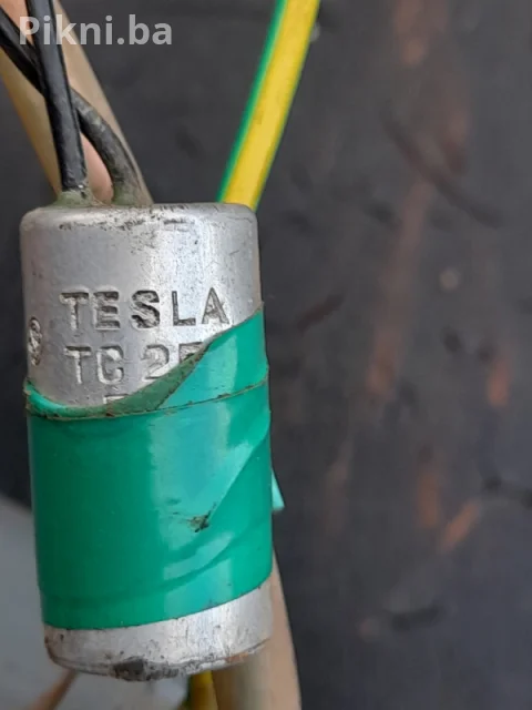 Oglas za brzu prodaju: Elektromotor (Duvaljka/Ventilator) MEZ 4