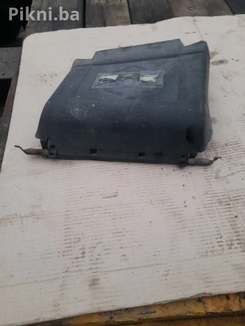 Poklopac korpe kosacice honda HRG 413 kosolice kosacica 5