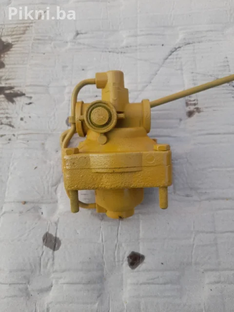 Regulator sile kočenja kocioni ventil wabco 6