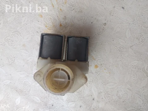 Dupli Elektromagnetski Solenoid Ventil 220V za Veš Mašinu 6