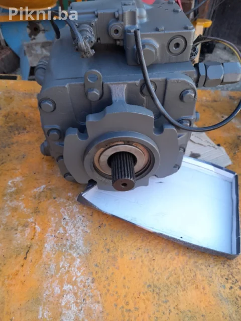 HITNA PRODAJA! Hidraulična pumpa Sauer-Danfoss SPV2/089 KAO NOVA 10