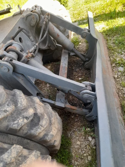 Bager točkaš OK MH PLUS / 16 tona 1993 rovokopac mini kamion skip 7