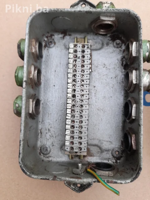 Ormarica kutija redna stezalka elektromotori kontaktor sklopka 9