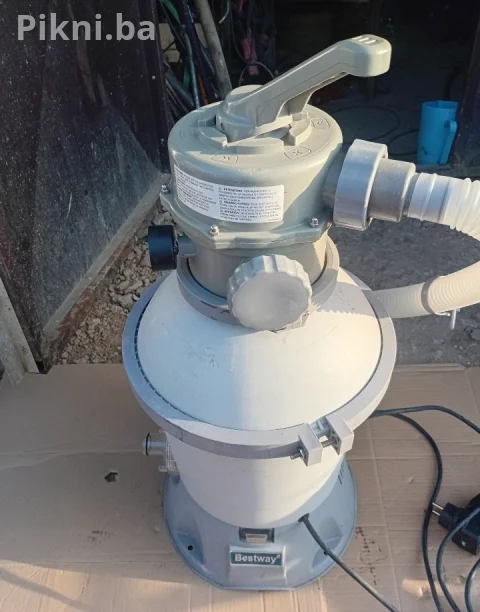 🏊 Bestway Flowclear Peščana Pumpa za Bazen – Potpuno Ispravna