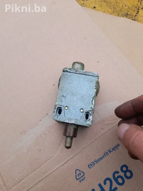 🛡️ NEUNIŠTIVI Industrijski Granični Prekidač - Liveni Aluminijum 🛡️ 3