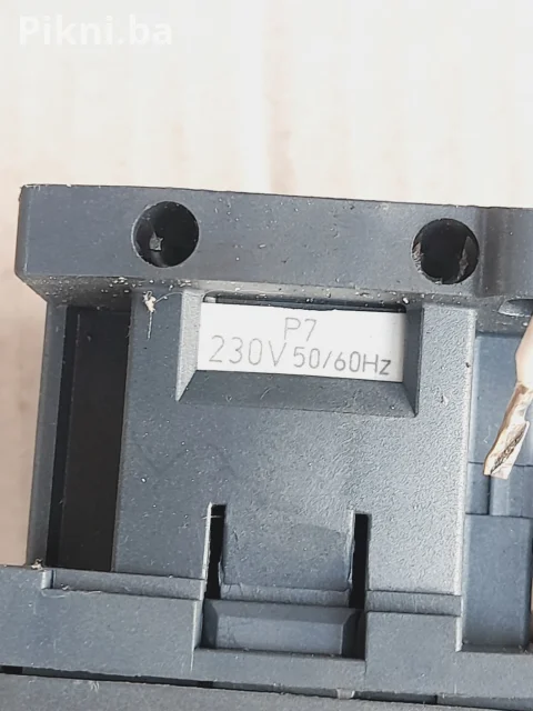 ⚡ Schneider Electric Kontaktor sklopka prekidač LC1D12 (25A, 230V) ⚡ 3