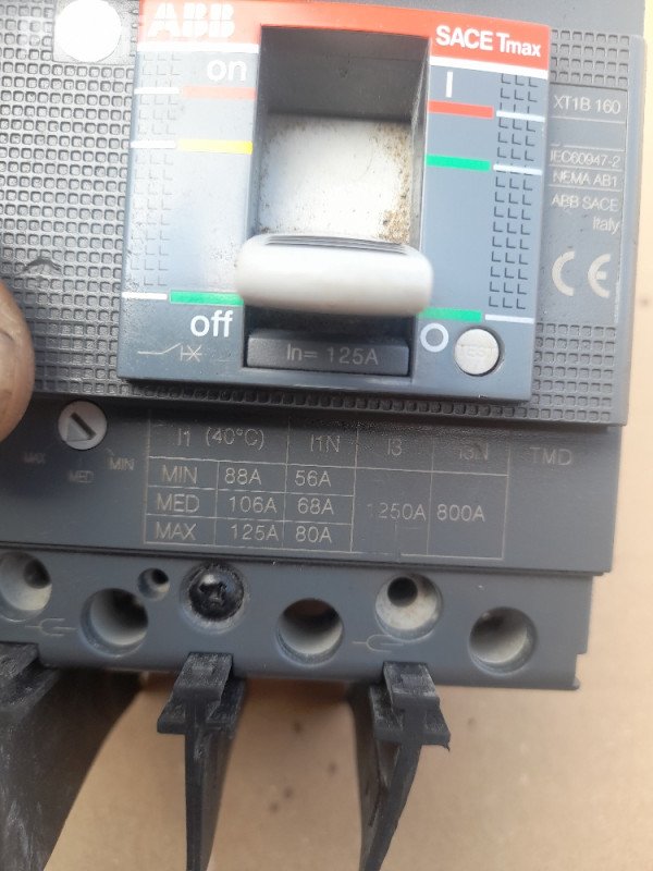 ABB SACE Tmax XT1B 160A - Industrijski prekidač kontaktor sklopka