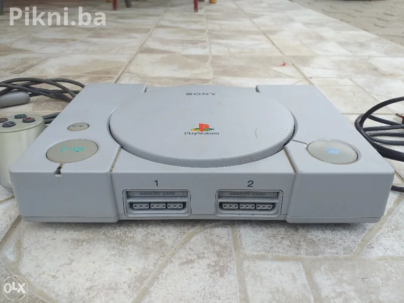 SONY PLAYSTATION djojstik citaj pod detaljno
