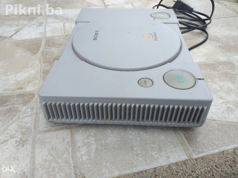 SONY PLAYSTATION djojstik citaj pod detaljno