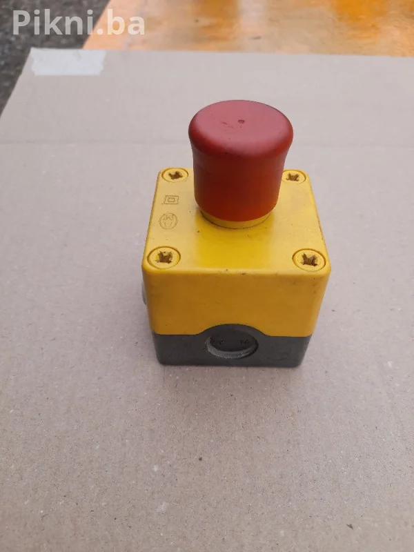 Nužno stop prekidac kućištem Made in germany 54x54 mm