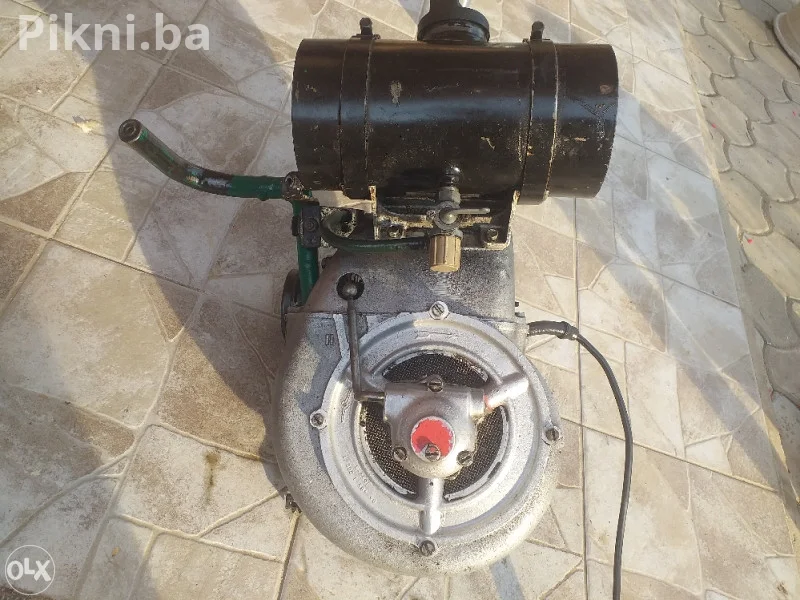 Benzinski motor frreza motokultivator