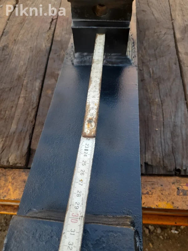 Vile paletar skip kombinerka utovarivac bager traktor eurokačenje