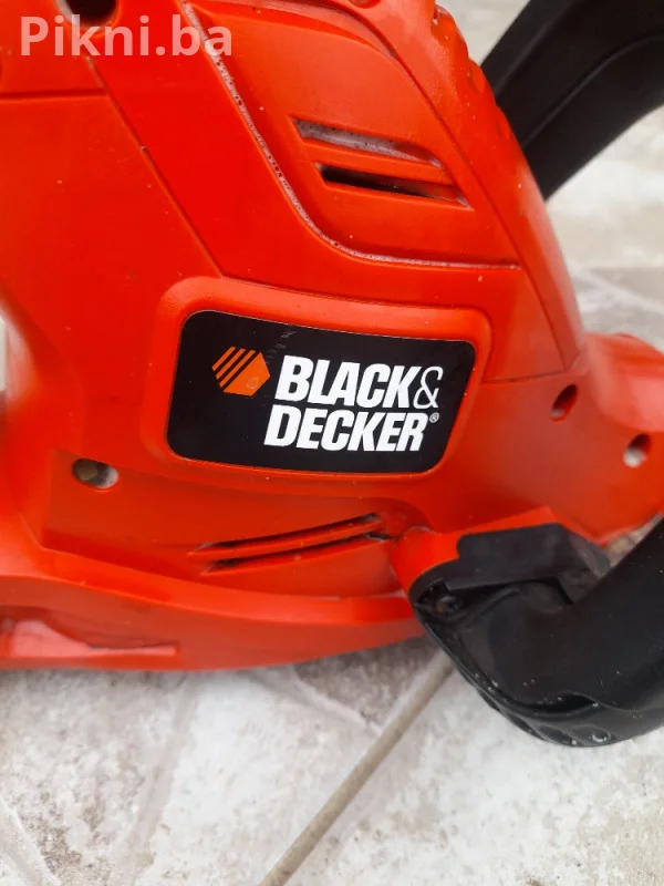Black & Decker Električni Trimer za Živicu GT6060 (600W) - Ogradu