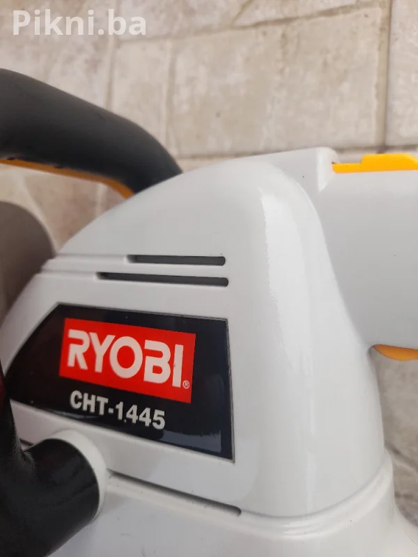 Trimer Ryobi CHT-1445 za ogradu na baterije 14,4v