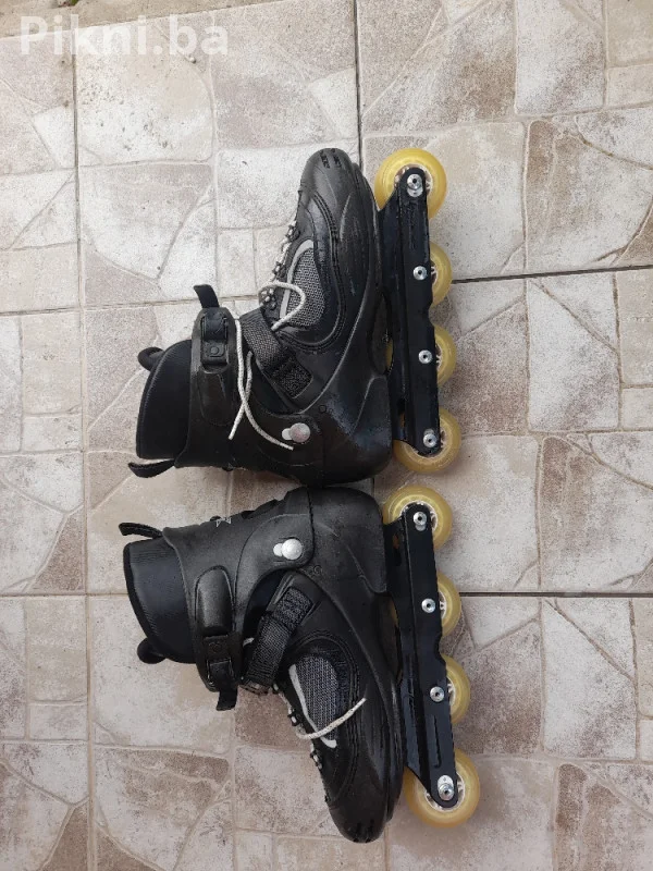 ROLERI SALOMON BR.45 KO NOVE