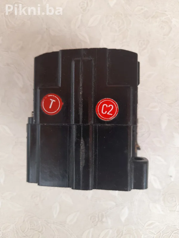 KONTAKTOR Iskra K16 220v sklopke prekidaci