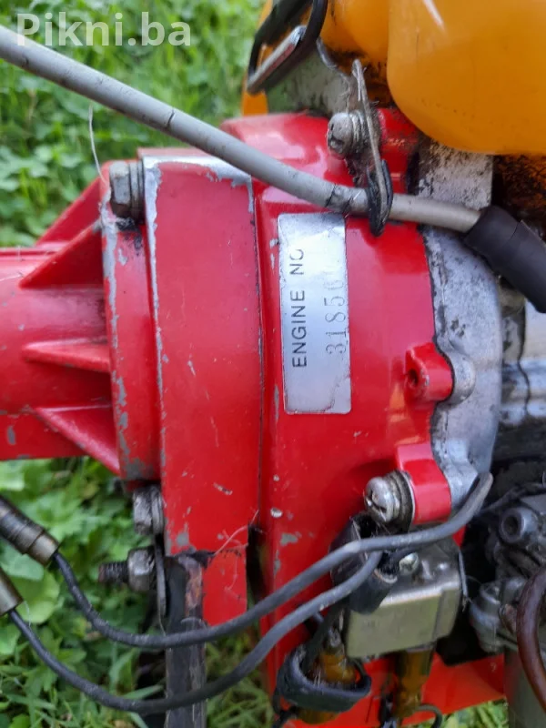 Trimer sa Kawasaki TD33HS motorom (Japan) - Profesionalni model