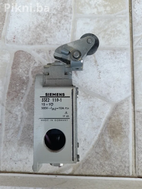 INDUSTRIJSKI KRAJNJI PREKIDAČI SIEMENS 3SE2 (Aluminijum) - 6 KOMA
