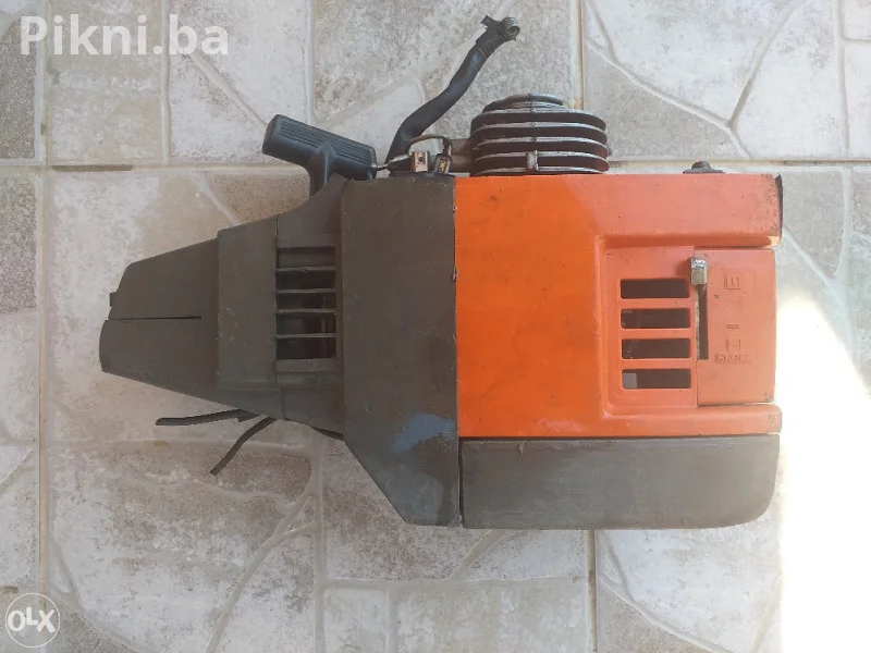 Trimer HUSQVARNA 26LC za dijelova