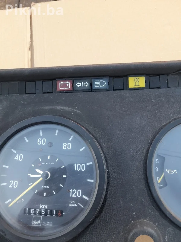 Instrument tabla Mercedes L 608 (200 KM)