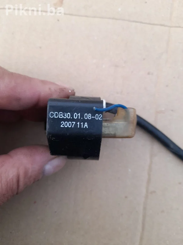 Bombina elektronika kosacice trimera motorne pile
