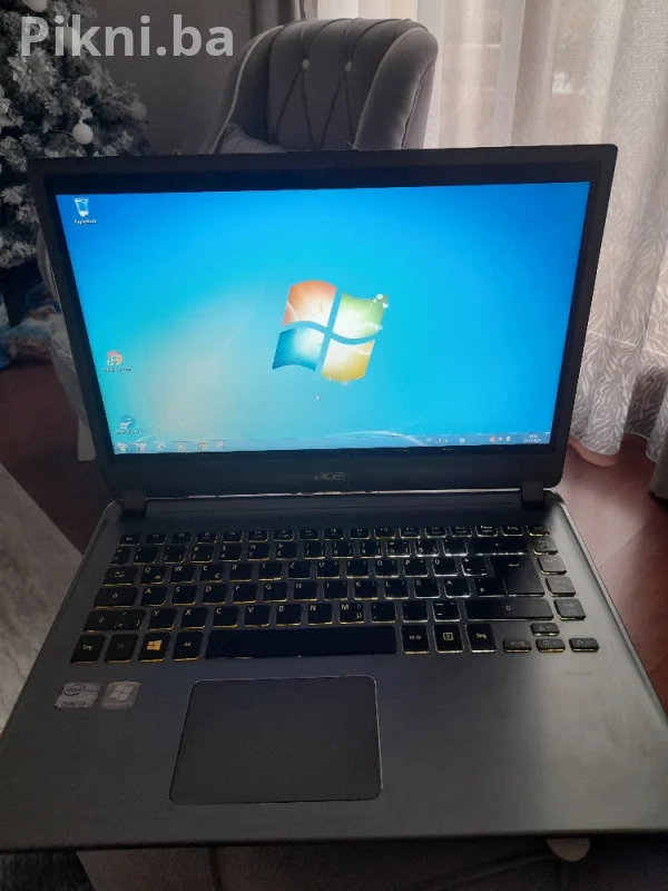 Laptop Acer Aspire M5 Ultrabook / i3 / Alu kućište / Svijetleća t