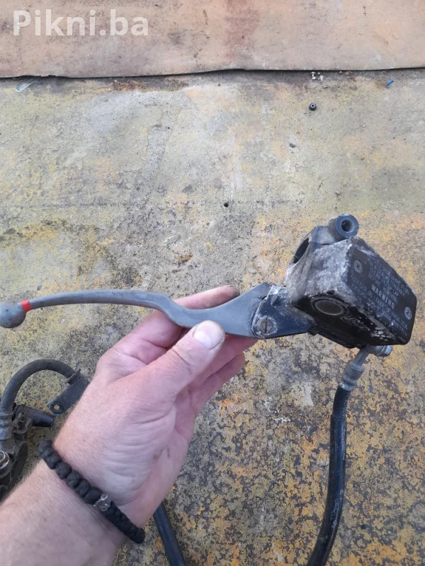 Kociona klijesta prednja kocnica motociklo motor