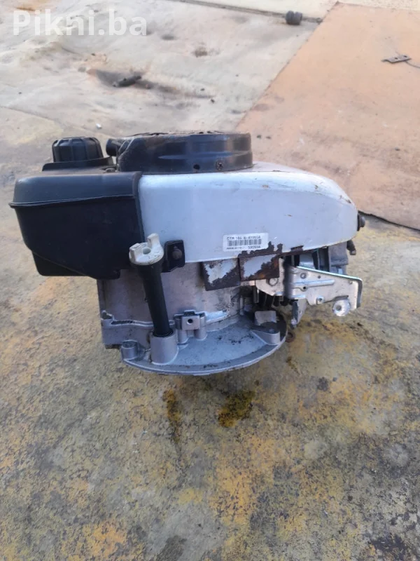 Motor kosačice TECUMSEH Briggs strattion kosilice dijelovi