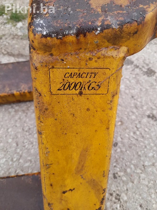 Viljuške / Ruke Paletara - Nosivost 2000 KG (2 Tone) | Idealno za