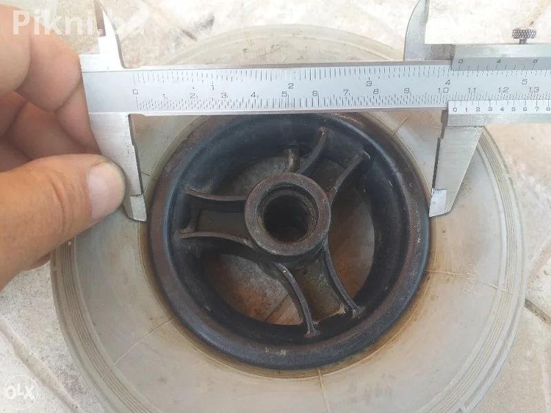 Točkovi gume sa felgom 260/165x60 2 komada