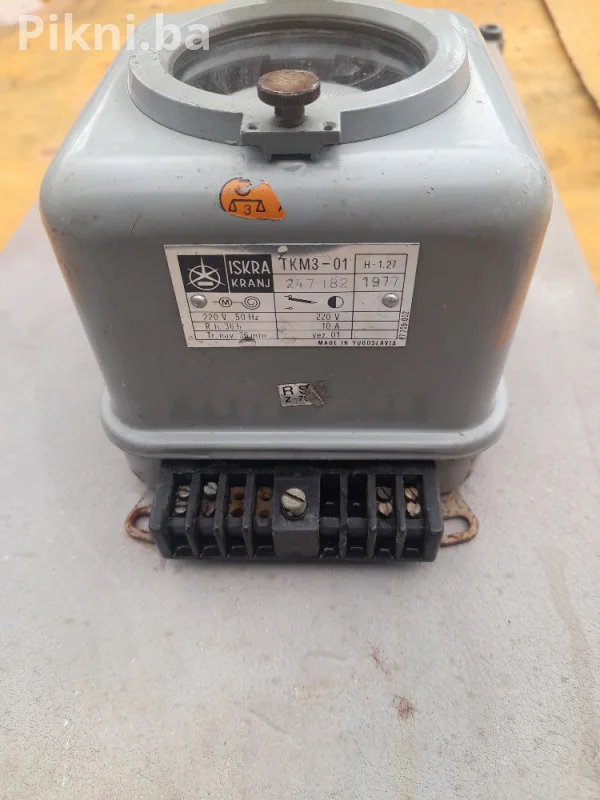 Uklopni sat Iskra TKM3-01 strujomjer mjerac elektricno brojilo