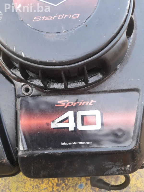 Briggs / Stratton Sprint 40 Motor za Kosilicu / 10A902 / ISPRAVAN