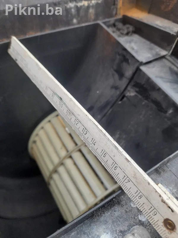 PROFESIONALNA TURBINA / CENTRIFUGALNI VENTILATOR 220V