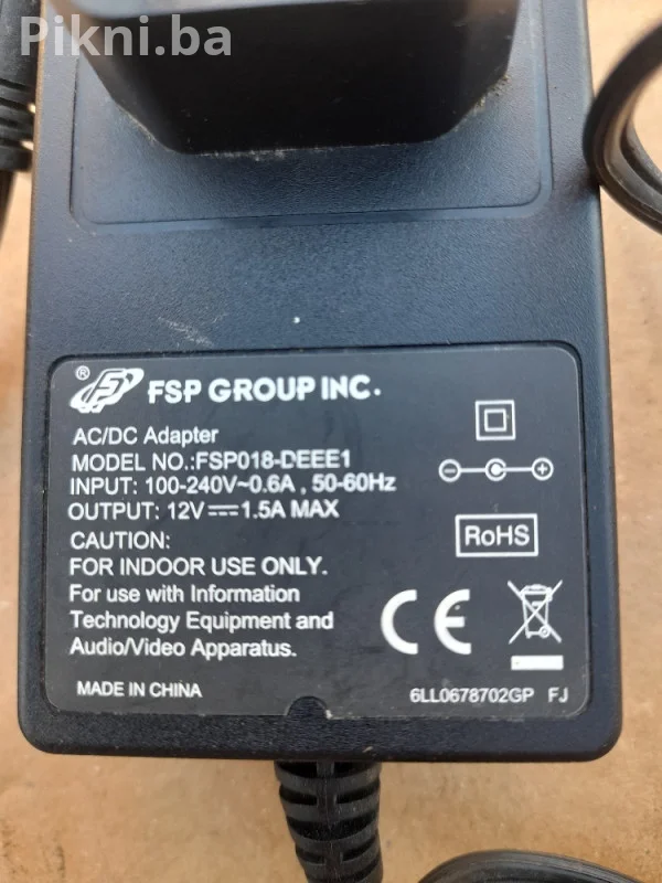 PRODAJEM: Adapter FSP Group 12V 1.5A sa Ugrađenim Prekidačem
