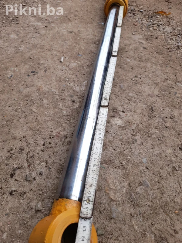 Hidraulicni cilindar klip 118cm bager utovarivac traktor skip MF