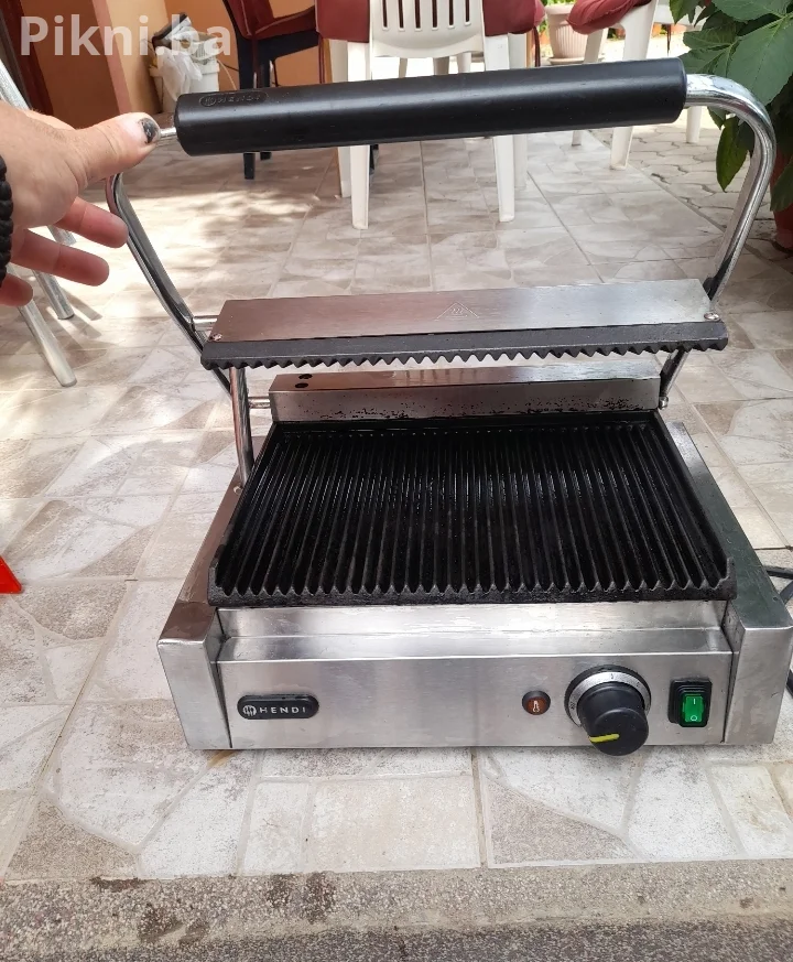 🔥 Profesionalni Hendi Kontaktni Gril (Toster) – 2250W 🔥